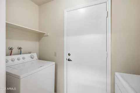 2920 W Juniper Ave, Phoenix, AZ 85053 photo 9