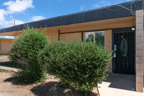 2018 W Cactus Rd, Phoenix, AZ 85029