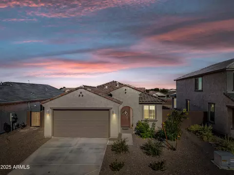 7054 W Coles Rd, Laveen, AZ 85339