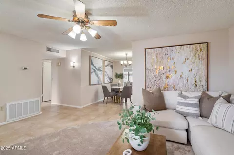 10422 W Audrey Dr, Sun City, AZ 85351