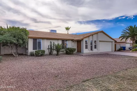 1619 W El Alba Way, Chandler, AZ 85224