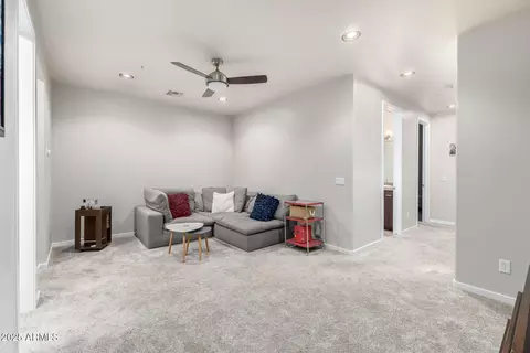 Entry Way - 920 E Mitchell Dr #101, Phoenix, AZ 85014 photo 3 of 4