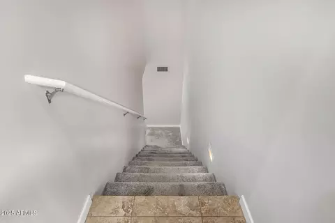 Entry Way - 920 E Mitchell Dr #101, Phoenix, AZ 85014 photo 1 of 4