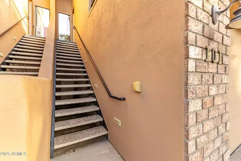 Other - 920 E Mitchell Dr #101, Phoenix, AZ 85014 photo 5 of 32