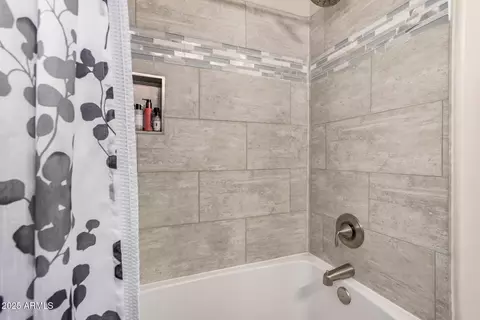 Bath - 3904 S Sinova Ave, Gilbert, AZ 85297 photo 4 of 4