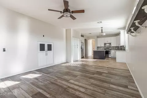 6850 S 27th Pl, Phoenix, AZ 85042 photo 11