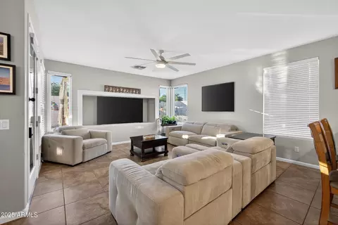 Living - 3529 E Lowell Ave, Gilbert, AZ 85295 photo 2 of 4