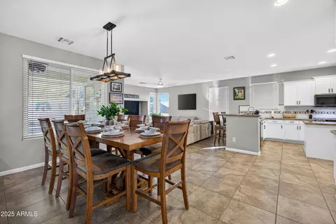 Dining - 3529 E Lowell Ave, Gilbert, AZ 85295 photo 2 of 2