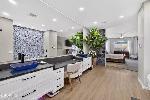 Bath - 3529 E Lowell Ave, Gilbert, AZ 85295 photo 5 of 7