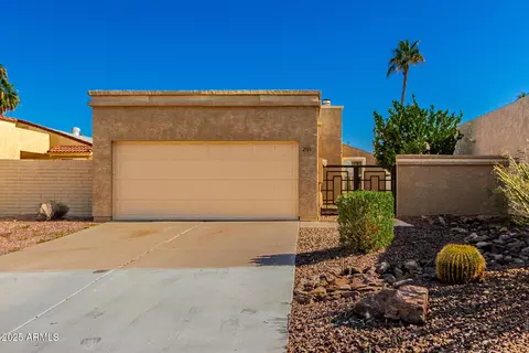 2133 N Apollo Ct, Chandler, AZ 85224