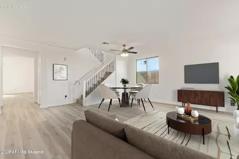 Living - 3853 E Claxton Ave, Gilbert, AZ 85297 photo 3 of 4