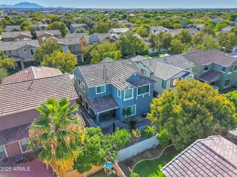 View/Area - 4364 E Foundation St, Gilbert, AZ 85234 photo 6 of 9