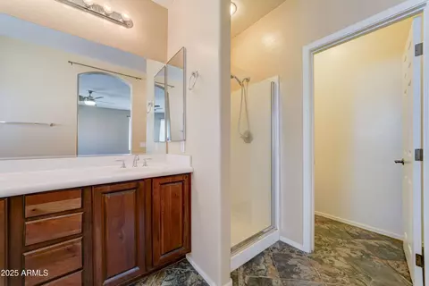 Bath - 4364 E Foundation St, Gilbert, AZ 85234 photo 3 of 4