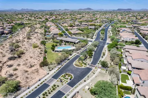 View/Area - 4630 E Navigator Ln, Phoenix, AZ 85050 photo 4 of 8