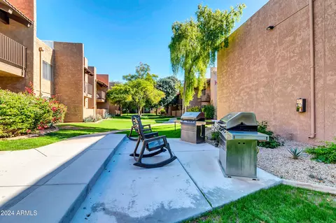 5525 E Thomas Rd #F9, Phoenix, AZ 85018 photo 30