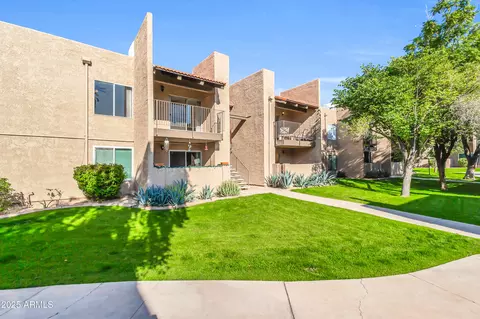5525 E Thomas Rd #F9, Phoenix, AZ 85018 photo 6
