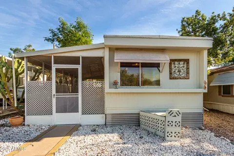 10401 N Cave Creek Rd #37, Phoenix, AZ 85020