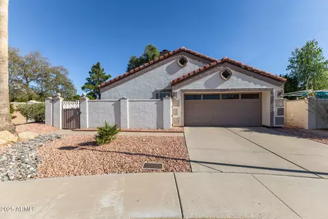 18825 N 67th Dr, Glendale, AZ 85308