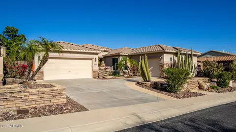 6634 W Straight Arrow Ln, Phoenix, AZ 85083
