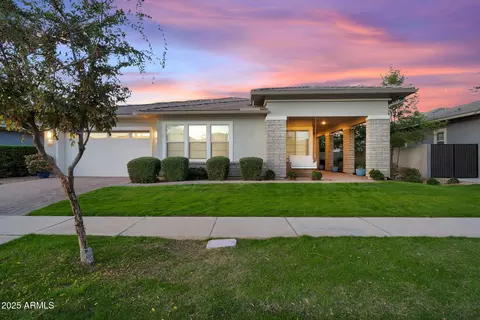 3648 E Arabian Dr, Gilbert, AZ 85296