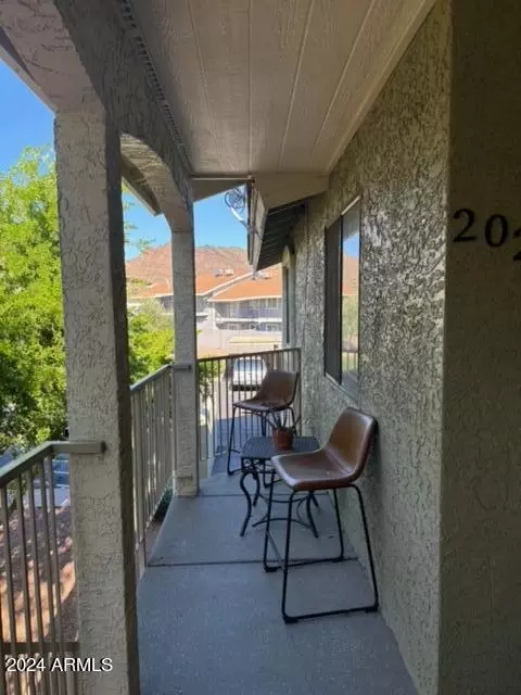 Exterior - 1336 E Mountain View Rd #202, Phoenix, AZ 85020 photo 3 of 5