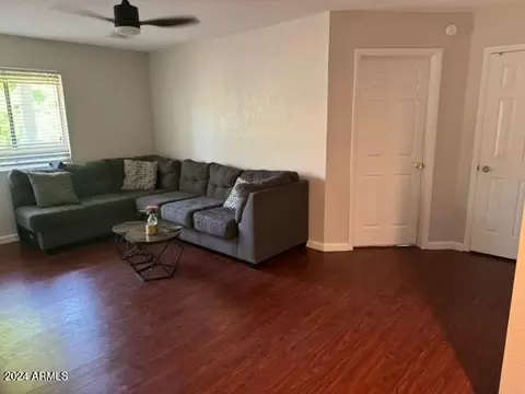 Living - 1336 E Mountain View Rd #202, Phoenix, AZ 85020 photo 1 of 2