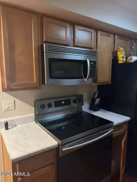 Kitchen - 1336 E Mountain View Rd #202, Phoenix, AZ 85020 photo 2 of 2