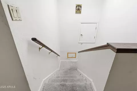 Entry Way - 2734 E Purdue Ave, Phoenix, AZ 85028 photo 3 of 3