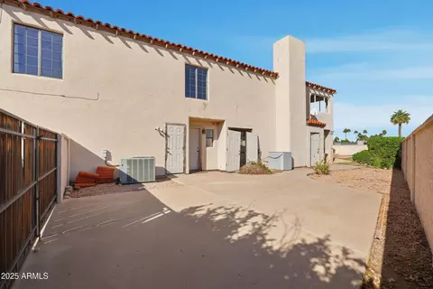 Exterior - 2734 E Purdue Ave, Phoenix, AZ 85028 photo 11 of 12