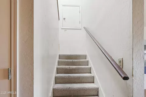 Entry Way - 2734 E Purdue Ave, Phoenix, AZ 85028 photo 2 of 3