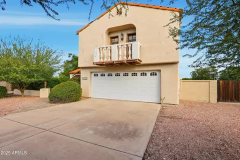 Exterior - 2734 E Purdue Ave, Phoenix, AZ 85028 photo 3 of 12