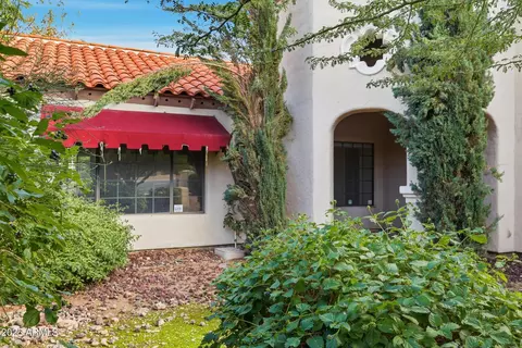 Exterior - 2734 E Purdue Ave, Phoenix, AZ 85028 photo 5 of 12