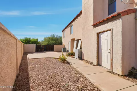 Exterior - 2734 E Purdue Ave, Phoenix, AZ 85028 photo 10 of 12