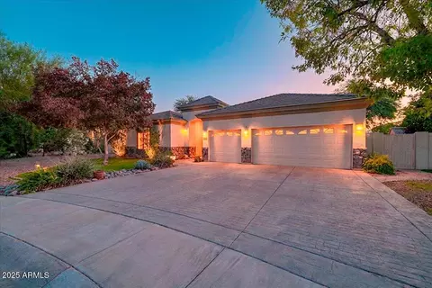 Exterior - 4409 E Janice Way, Phoenix, AZ 85032 photo 2 of 7