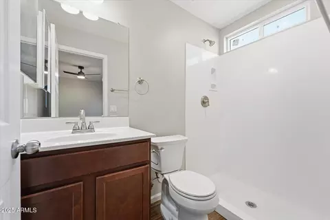 Bath - 2323 E 3rd Dr, Mesa, AZ 85204 photo 1 of 2