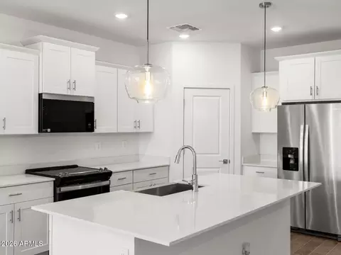 24436 W Hazel Dr, Buckeye, AZ 85326