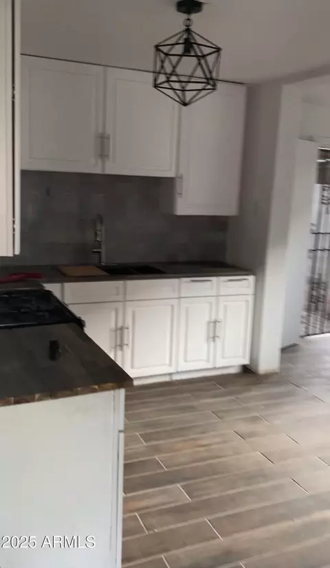 2321 W Hadley St, Phoenix, AZ 85009