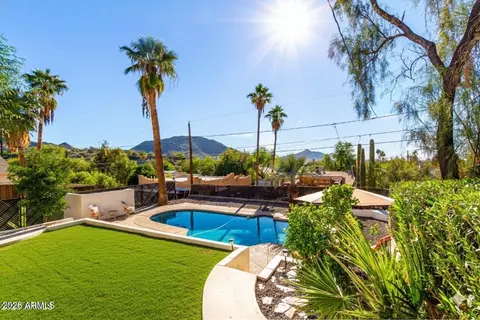 Exterior - 1409 E Cortez St, Phoenix, AZ 85020 photo 8 of 10