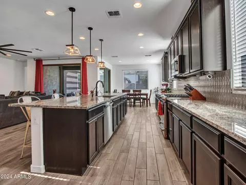 9821 E Supernova Dr, Mesa, AZ 85212 photo 8