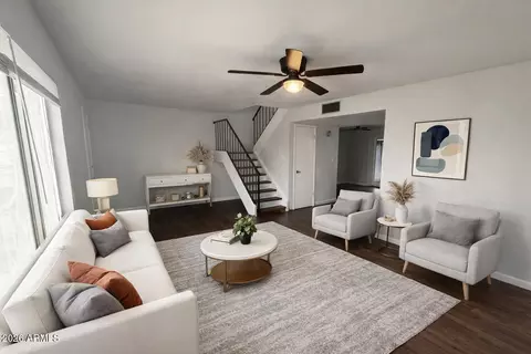 4736 W Rose Ln, Glendale, AZ 85301