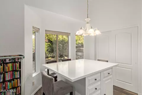 996 E Princeton Ave, Gilbert, AZ 85234 photo 9