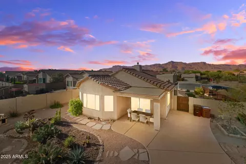 10607 E Hillside Mine Ct, Gold Canyon, AZ 85118