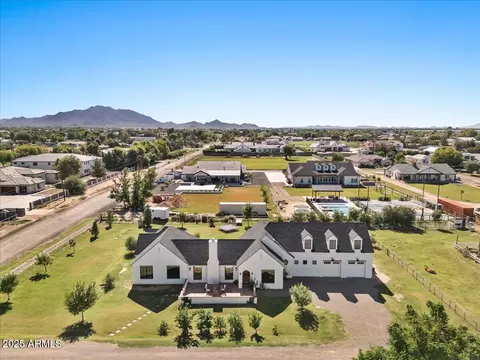 21324 S 156th St, Gilbert, AZ 85298
