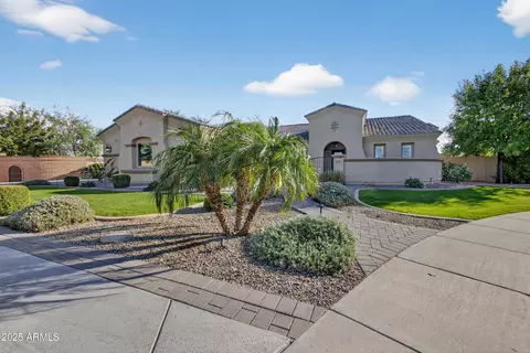 Exterior - 3157 E La Costa Ct, Gilbert, AZ 85298 photo 2 of 21