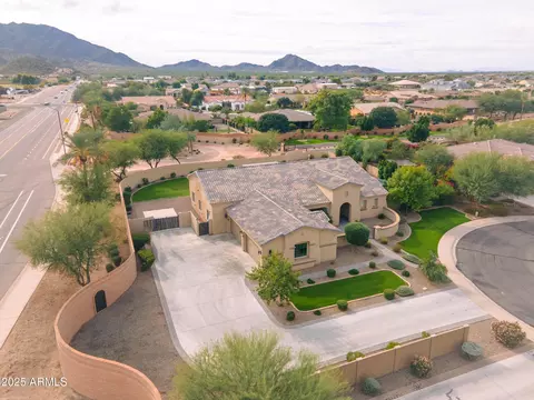 View/Area - 3157 E La Costa Ct, Gilbert, AZ 85298 photo 9 of 13
