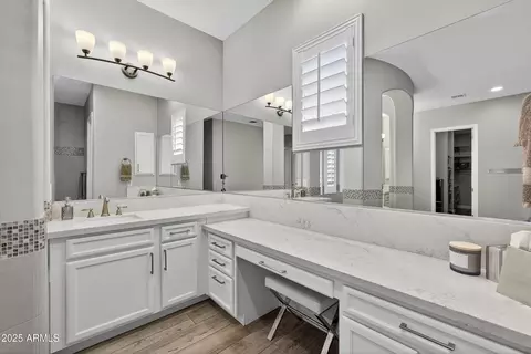 Bath - 3157 E La Costa Ct, Gilbert, AZ 85298 photo 3 of 6