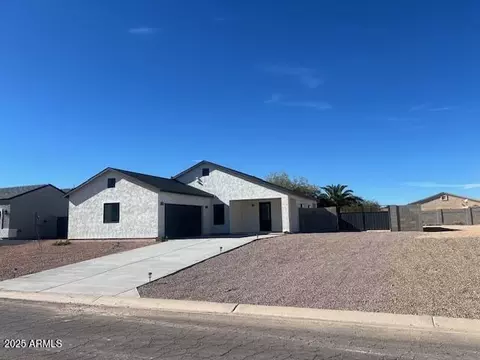 15988 S Yava Rd, Arizona City, AZ 85123