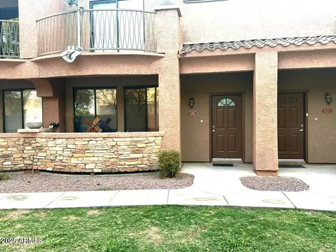 21655 N 36th Ave #120, Glendale, AZ 85308