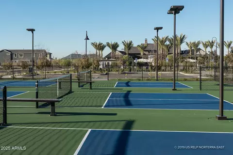 View/Area - 2142 W Hide Trl, Phoenix, AZ 85085 photo 10 of 33