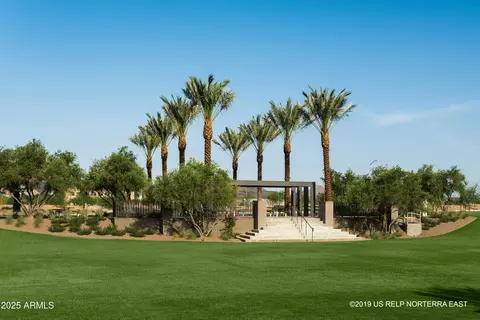 View/Area - 2142 W Hide Trl, Phoenix, AZ 85085 photo 16 of 33